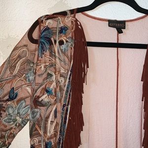 Shyanne western wear embroidered kimono XS